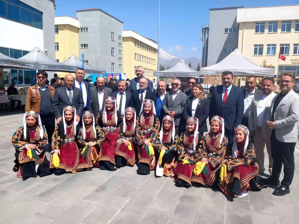 49. Turizm Haftası'nda Yerel Lezzetler ve Meslekler Tanıtıldı