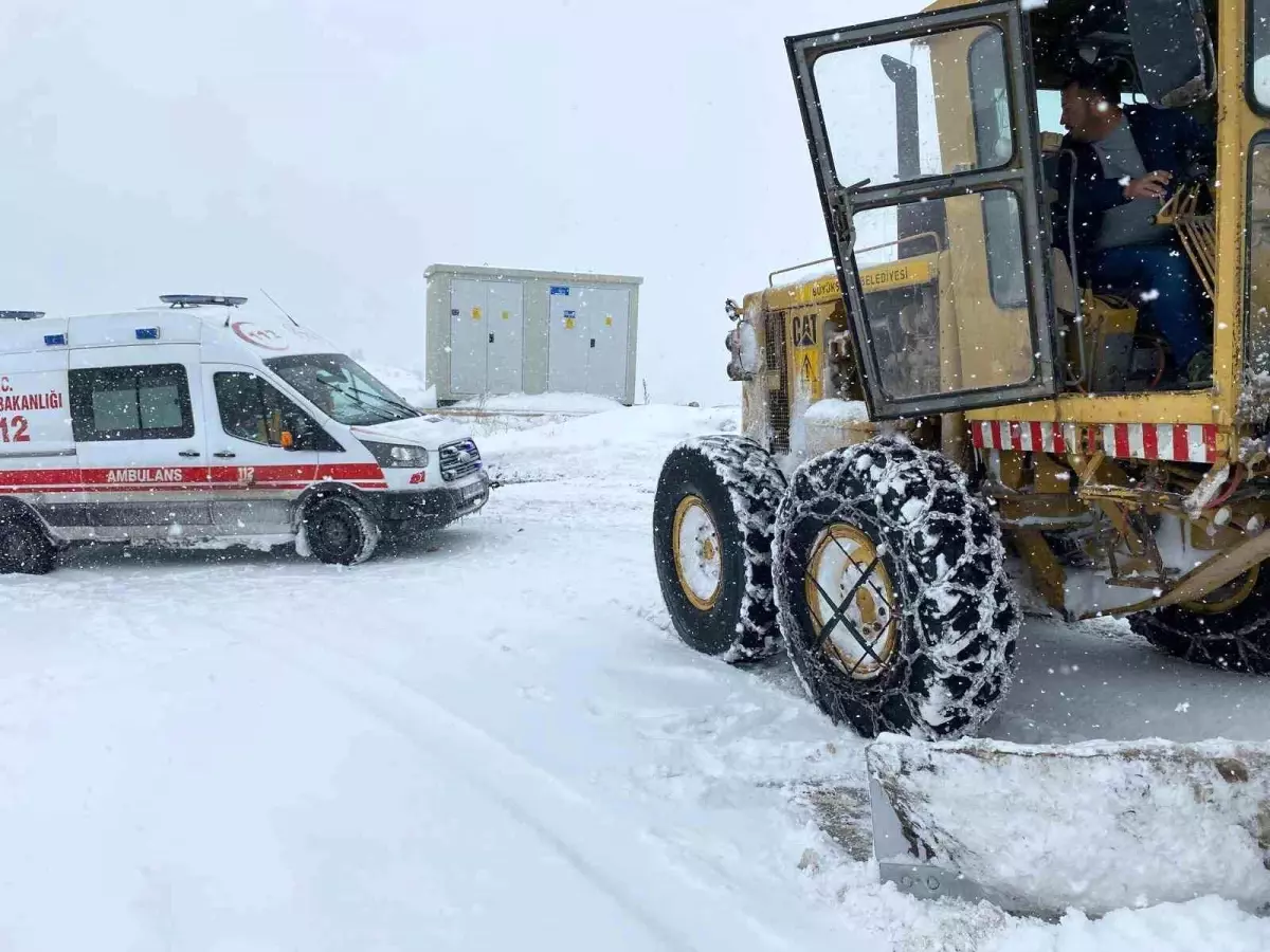 Kayseri'de Kış Koşullarında Sağlık Ekiplerine Destek