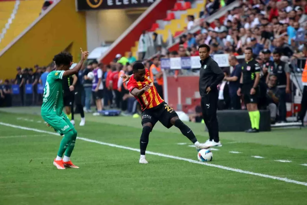 Kayserispor-Bodrum FK Maçında Bodrum FK Önde
