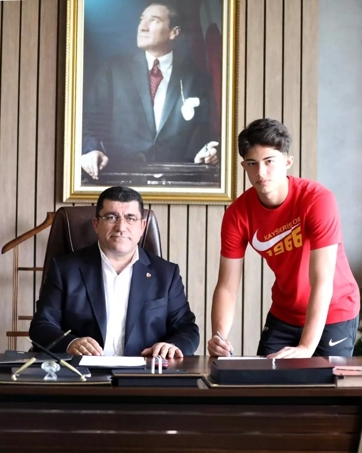 Kayserispor, Kayra Cihan ile Sözleşme İmzaladı