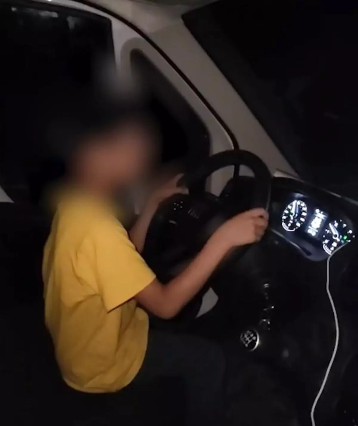 Çocuğa Araç Kullandırana 21 Bin TL Ceza