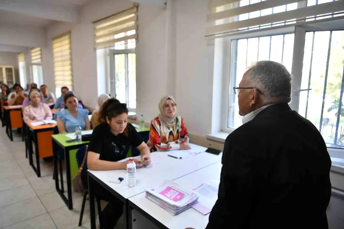 Başkan Büyükkılıç KAYMEK AGS Kursiyerleriyle Buluştu