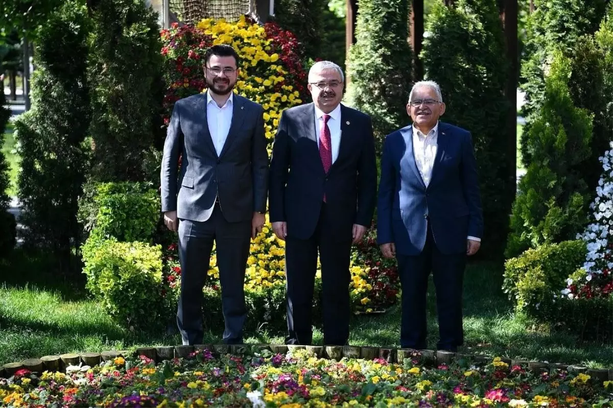 Başkan Büyükkılıç, Milletvekili Yurdunuseven'i Ağırladı