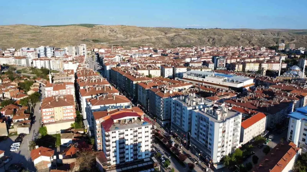 Çankırı'da Yapı Ruhsatı Verilen Bina ve Daire Sayısı Arttı