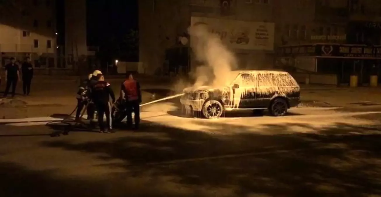 Kayseri'de Araç Yangını: Madde Hasar