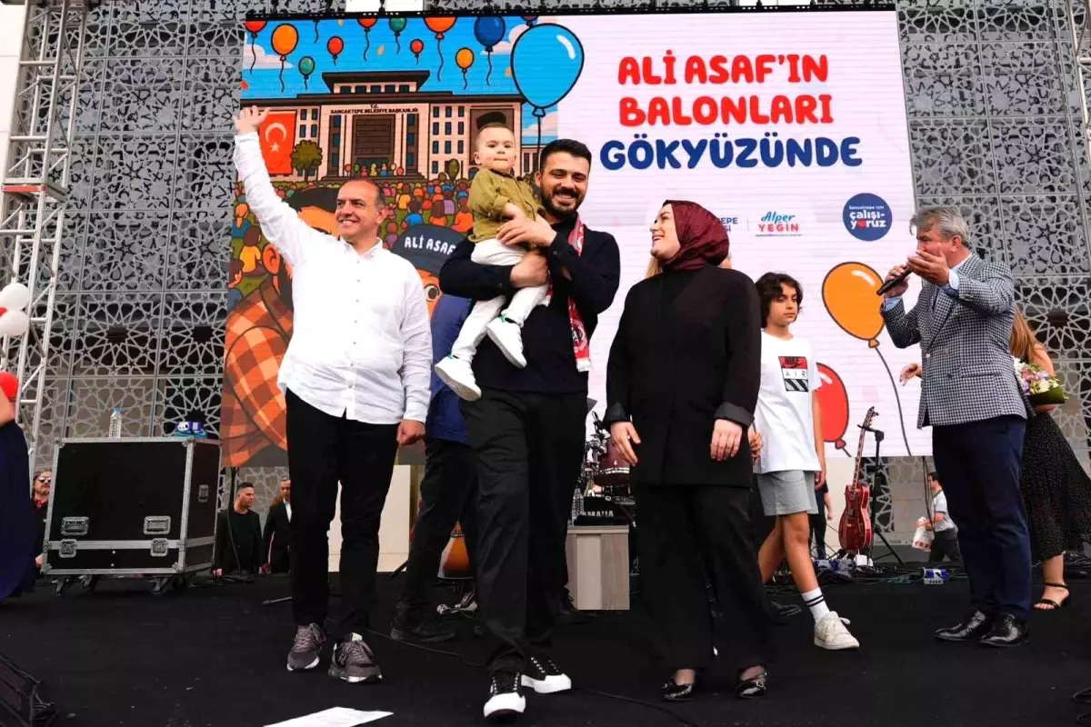 Kanseri Yenen Ali Asaf İçin Binlerce Kişi Sancaktepe'de Toplandı