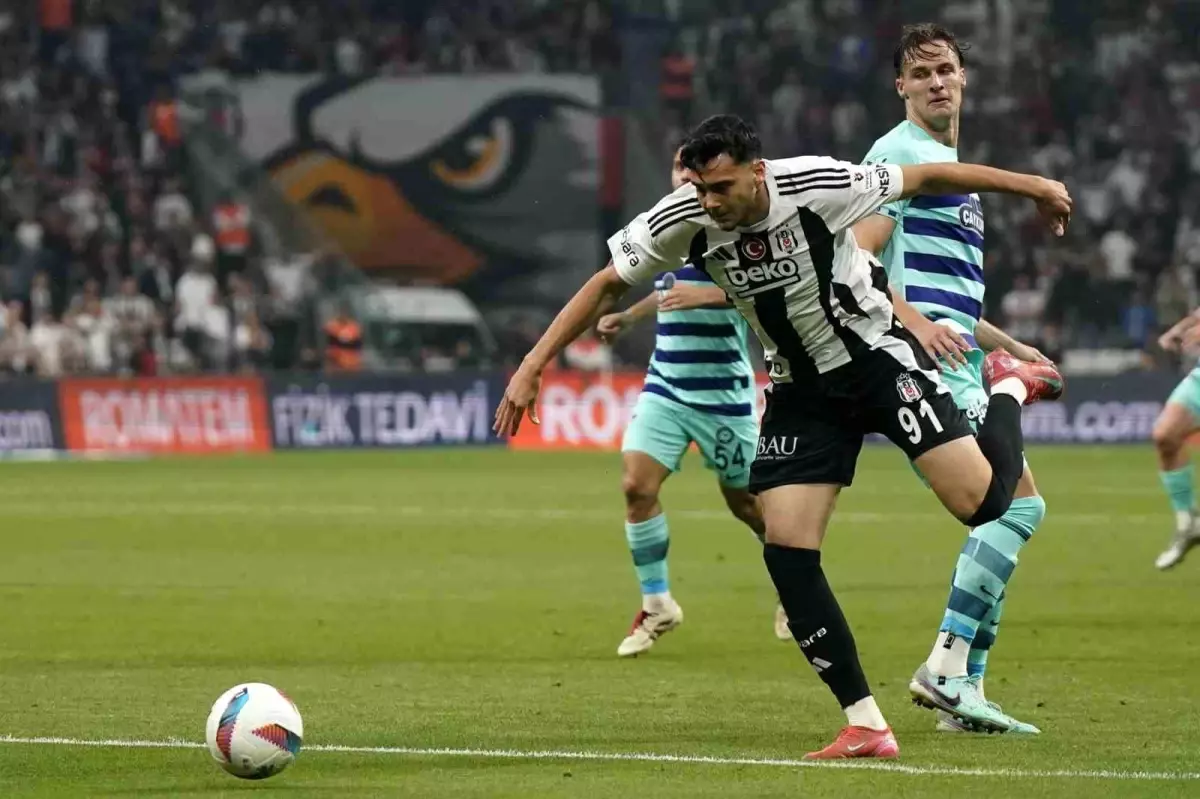 Beşiktaş, Çaykur Rizespor'a Yenildi