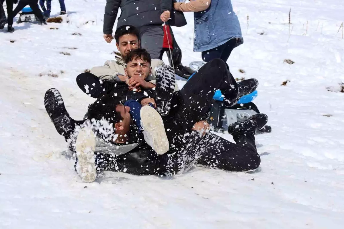 Yahyalı Aladağlar Suna Yaylası'nda 2. Kar Şenliği Coşkuyla Gerçekleşti