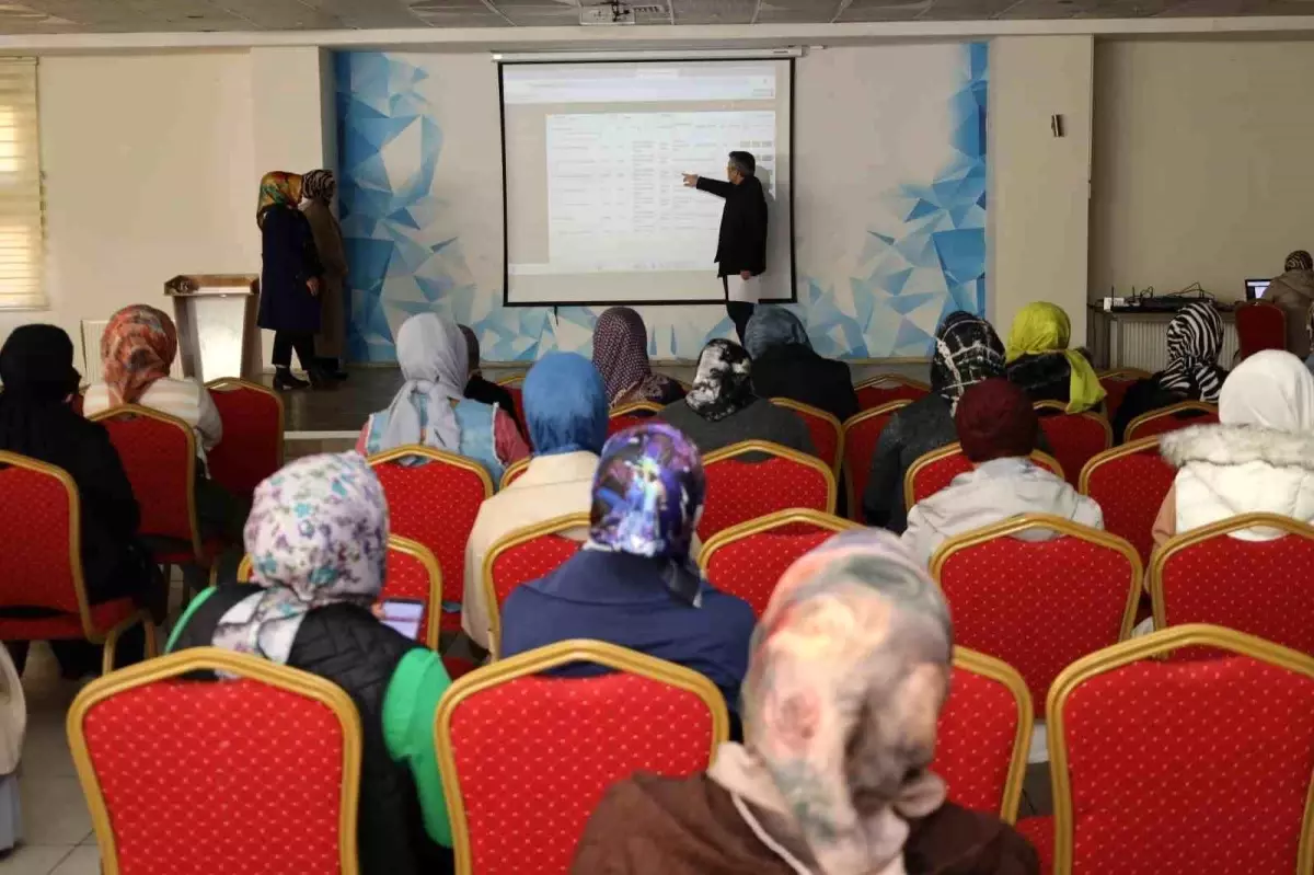 Yahyalı'da Kadınlar için Tekstil Eğitimi Başlıyor