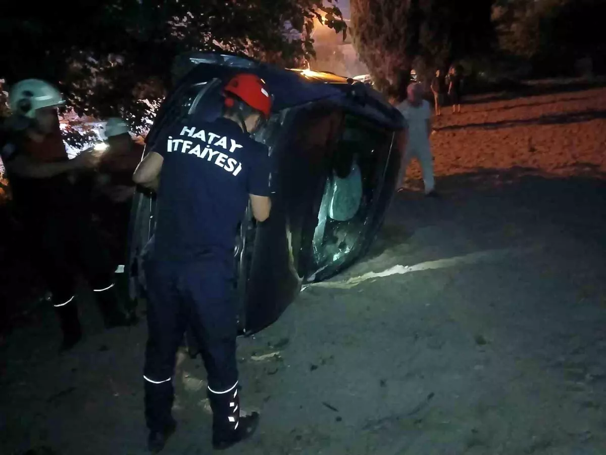 Hatay'da Takla Atan Araçta Sürücü Yaralandı
