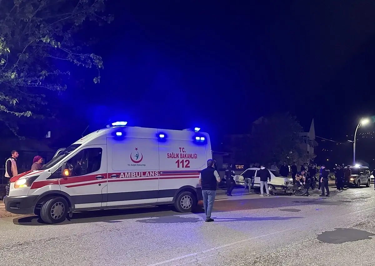 Düzce'de Otomobil-Motosiklet Kazası