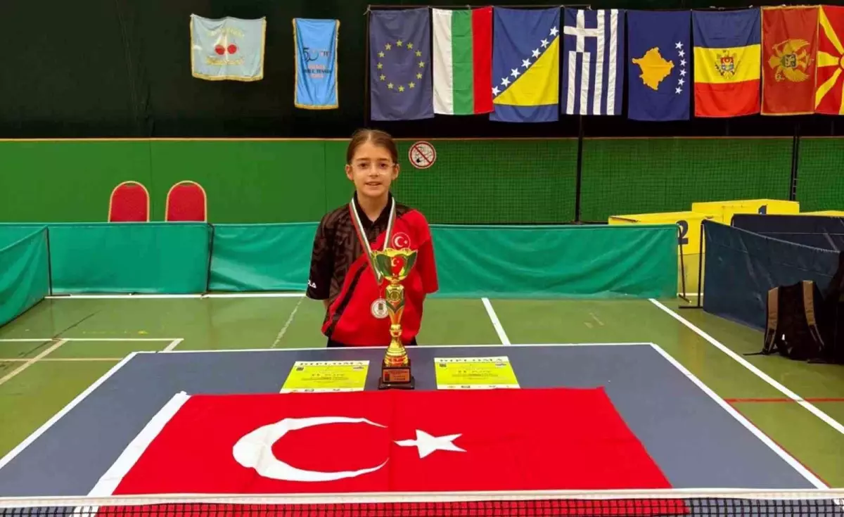 Masa Tenisinde Aybige Feride Üstündağ'dan Balkan Şampiyonasında İki Madalya