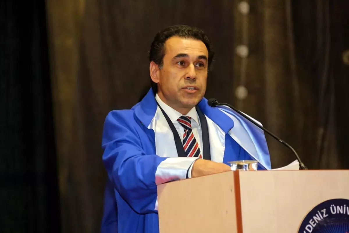 Akdeniz Üniversitesi'nde Profesörlük İptali