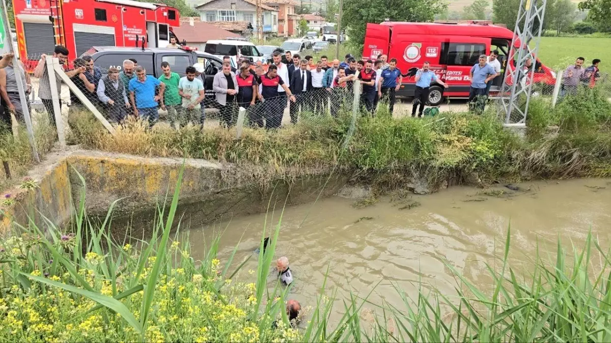 Suluova'da 11 Yaşındaki Çocuk Kanalda Kayboldu
