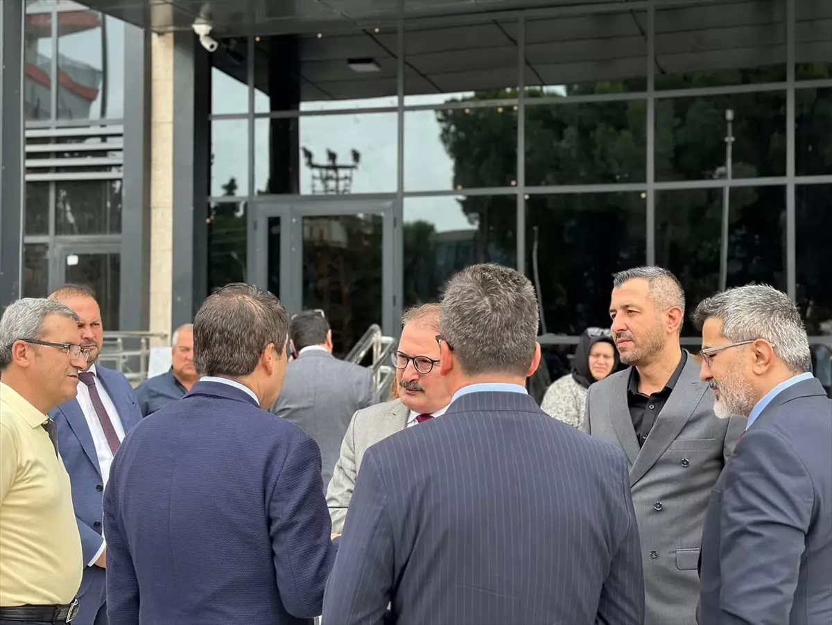 Serik'te Sağlık Yatırımları Toplantısı