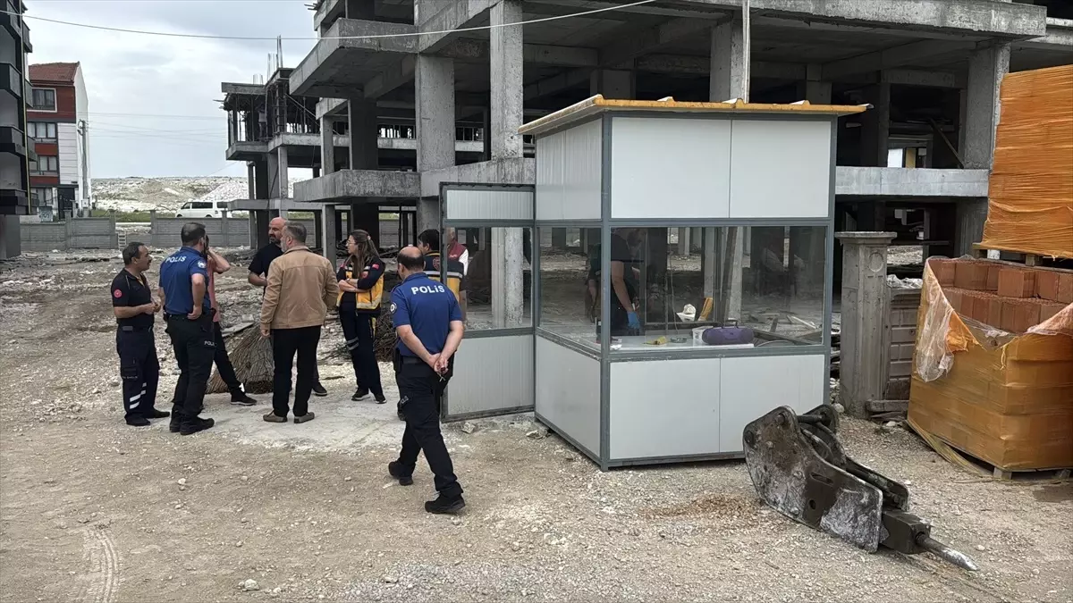 Kütahya'da İnşaat Bekçisi Ölü Bulundu