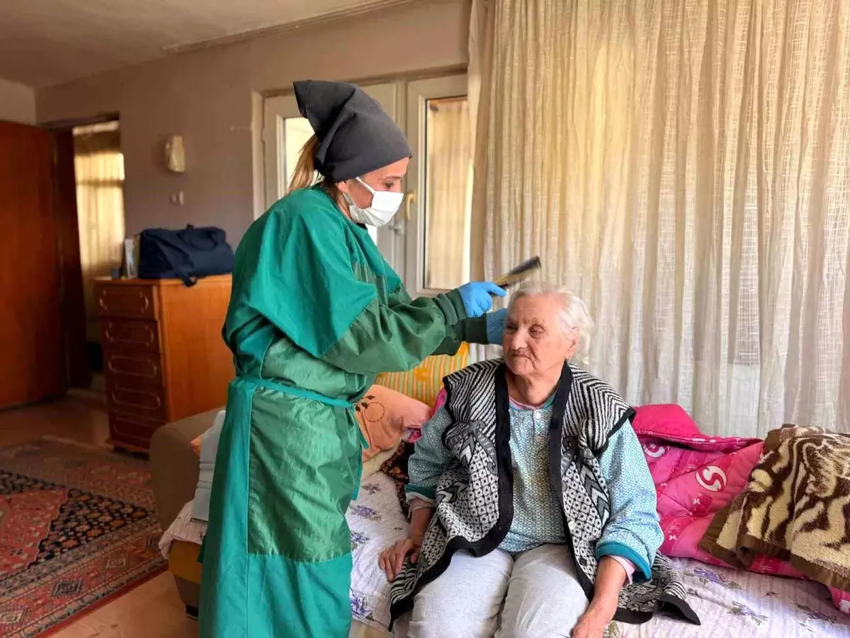 Karabük Belediyesi'nden Yaşlı ve Engellilere Destek