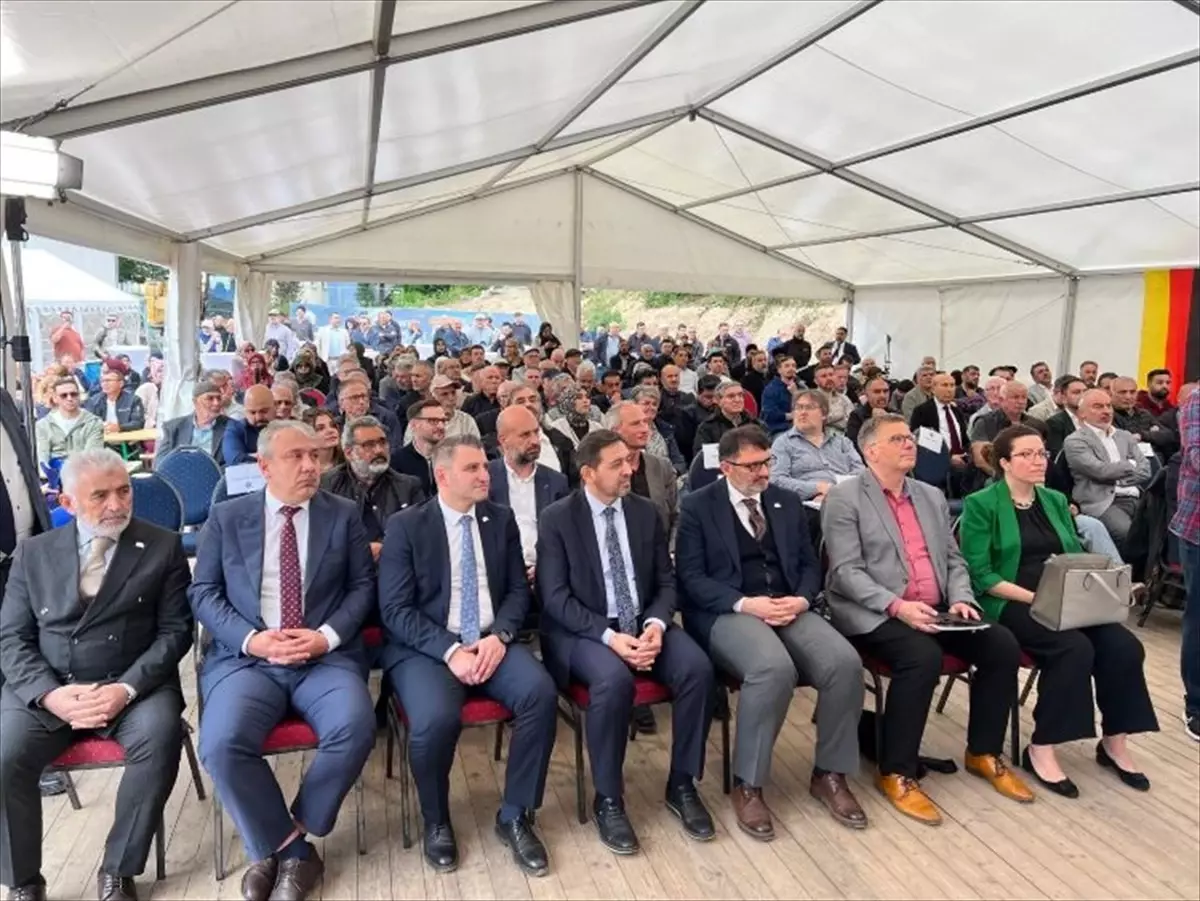 Giessen'de Yeni Cami Temeli Atıldı
