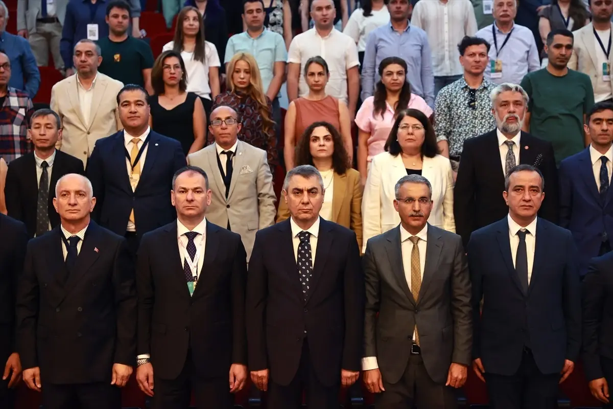 Mersin'de Uluslararası Arkeoloji Sempozyumu Başladı