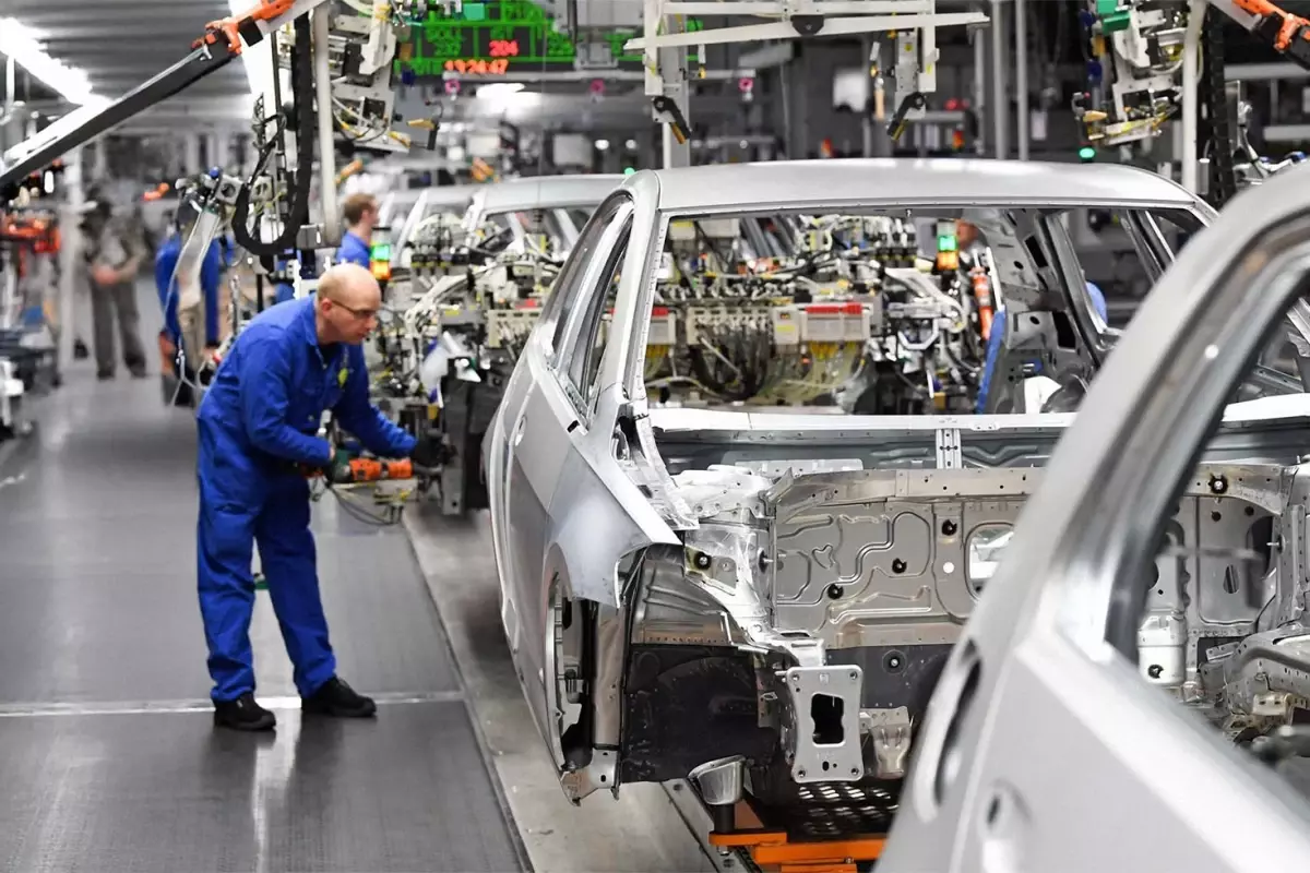 Otomotiv devinde kriz! 3 bin kişi işten çıkarılacak