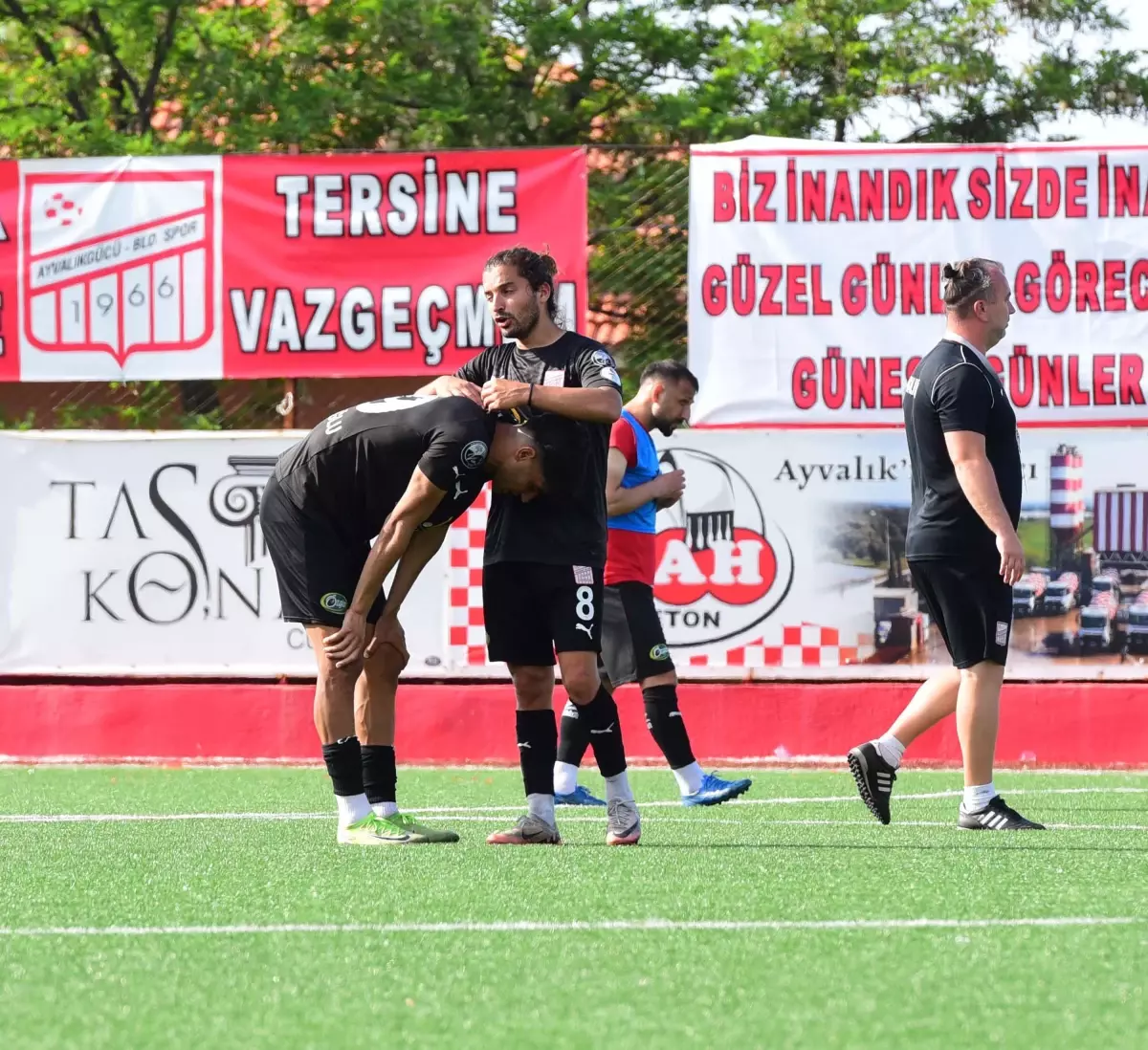 Ayvalıkgücü ve Balıkesir Play-Off'ta Hayal Kırıklığı Yaşadı