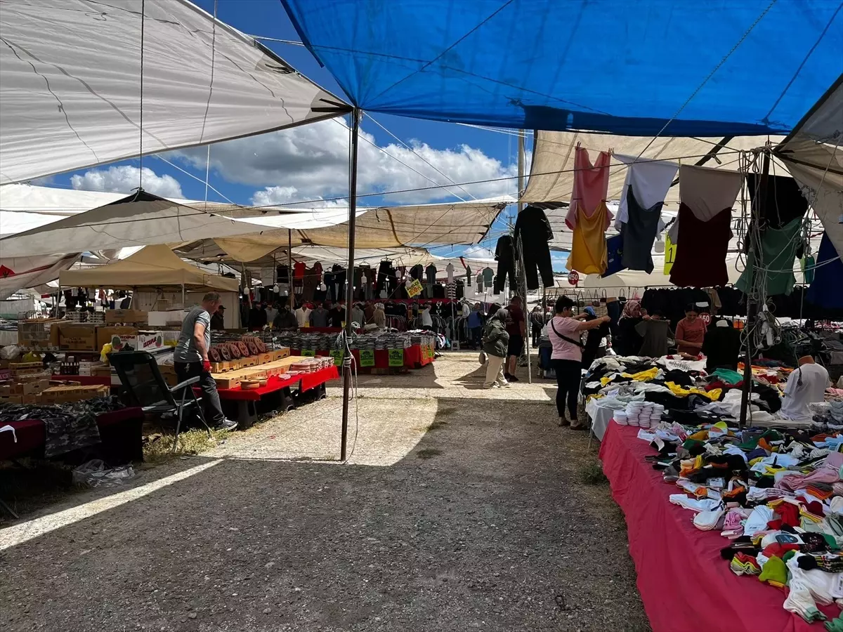 Ayvacık'ta Geleneksel Panayır Başladı