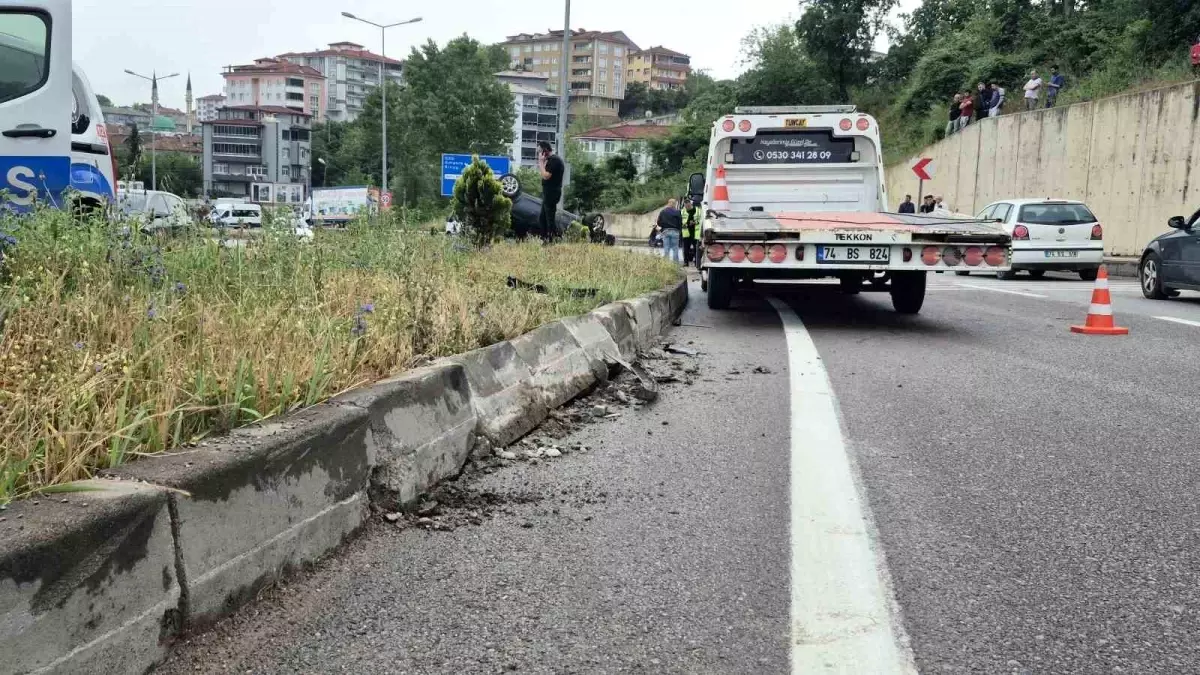 Bartın'da Takla Atan Otomobilde 1 Yaralı