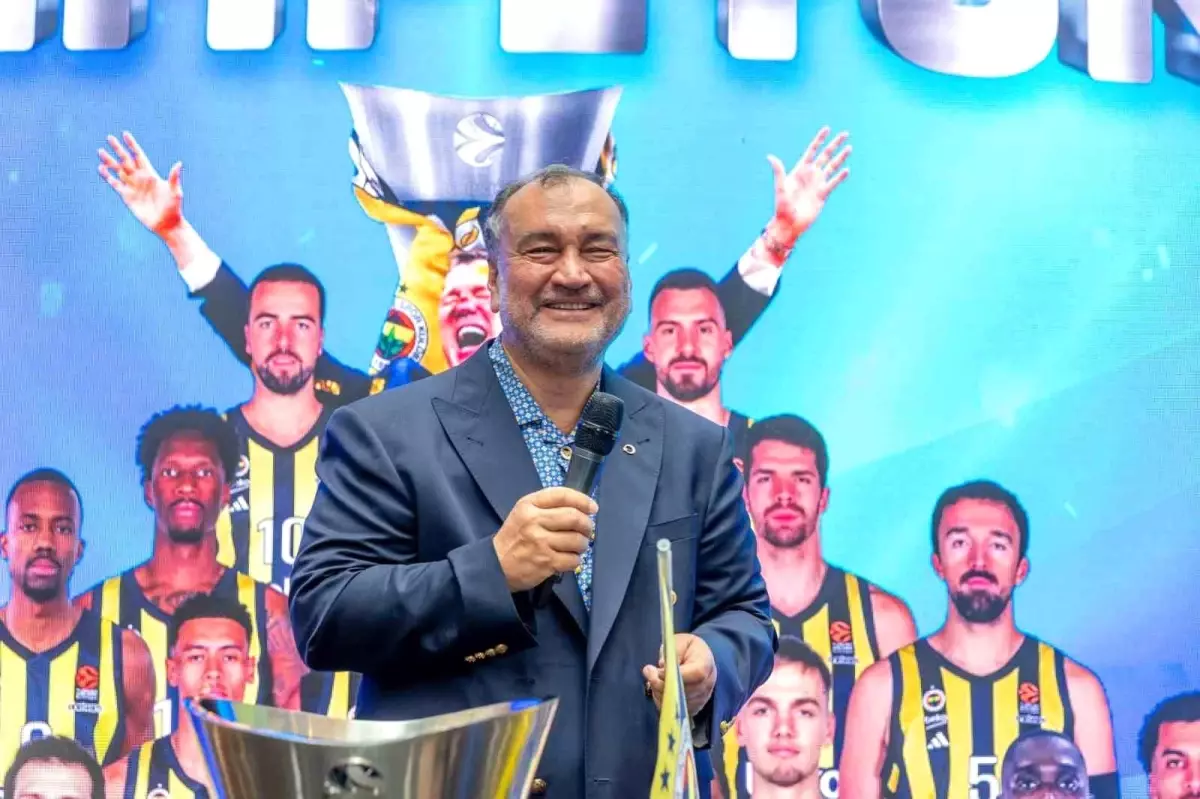 Fenerbahçe'nin Euroleague Şampiyonluğu Kutlandı