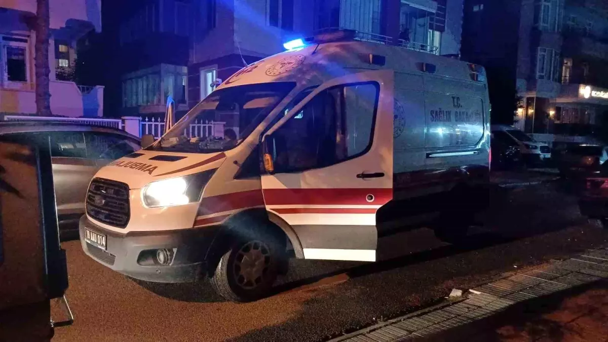 Çorum'da Bıçaklı Kavga: Genç Yaralandı