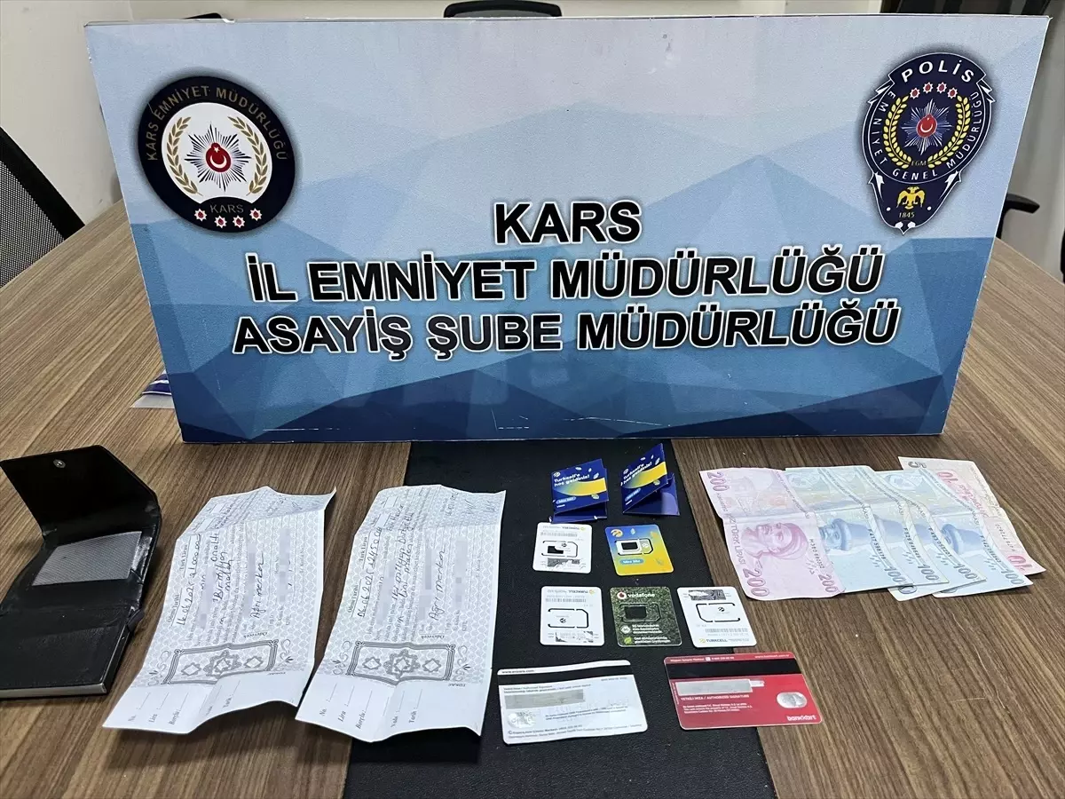 Kars'ta Dolandırıcılık: 2 Zanlı Tutuklandı
