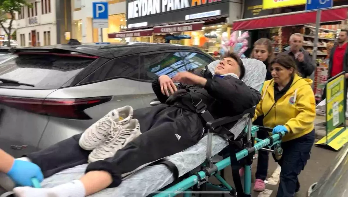 Samsun'da Motosiklet Kazası: Genç Yaralandı
