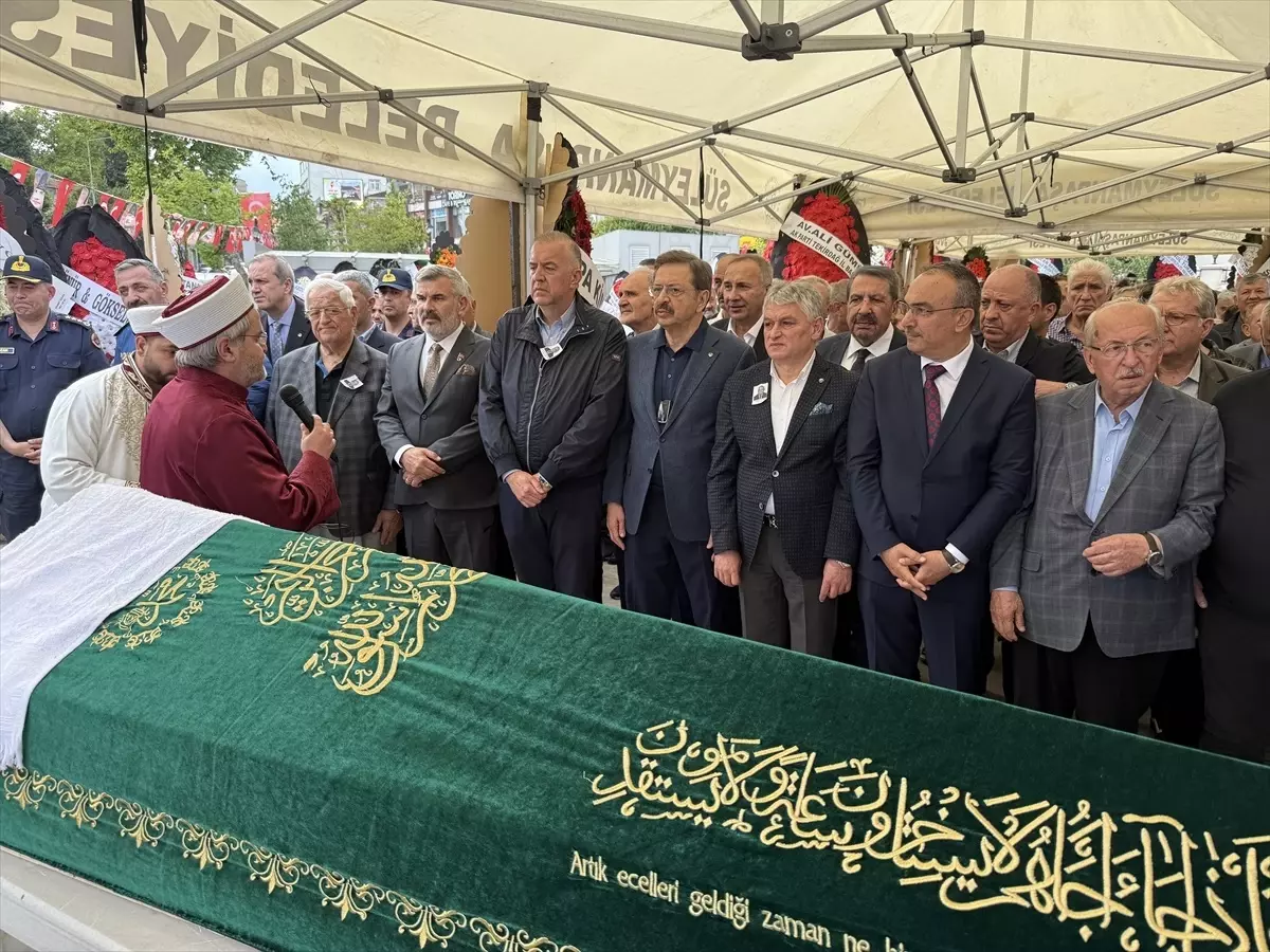 Cemil Günay İçin Cenaze Töreni