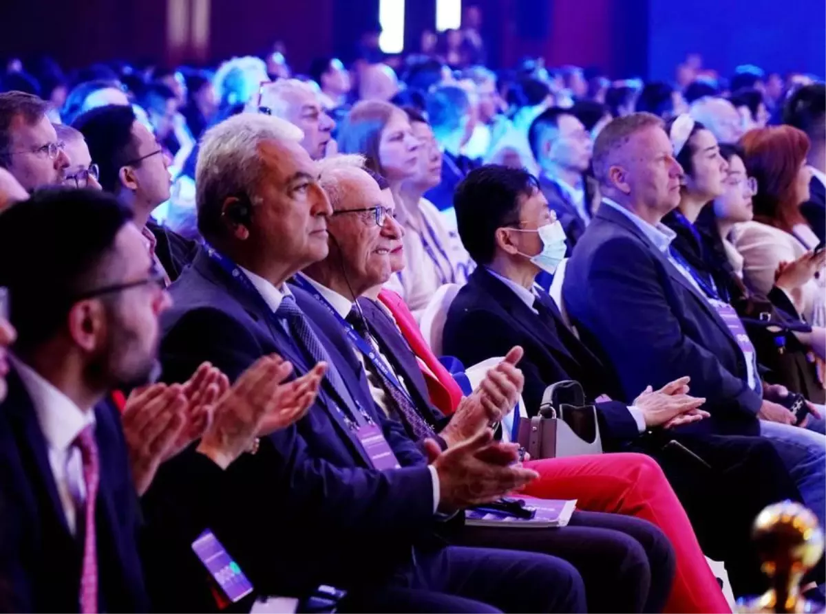 Alman Şirketler Çin'e Yatırım Artıracak