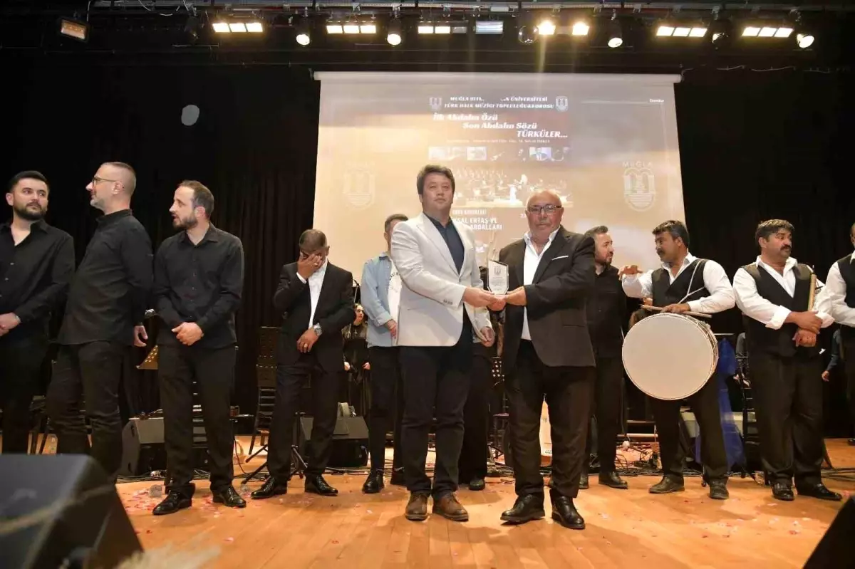 MSKÜ'den Neşet Ertaş'a Saygı Konseri