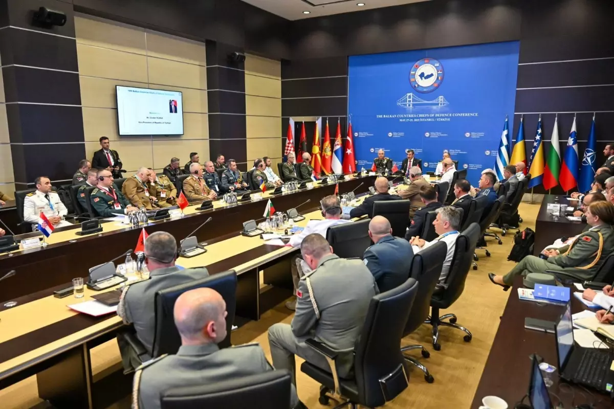 Cumhurbaşkanı Yardımcısı Yılmaz: Savunma Sanayii'nde ihracatımız 2,2 milyar dolara ulaşmıştır