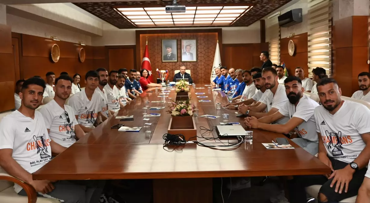 Suvermez Kapadokyaspor 3. Lig'e Yükseldi