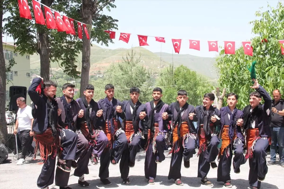 Bitlis'te Hayat Boyu Öğrenme Haftası Sergisi