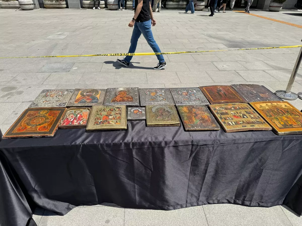 İstanbul'da 2.922 Tarihi Eser Ele Geçirildi