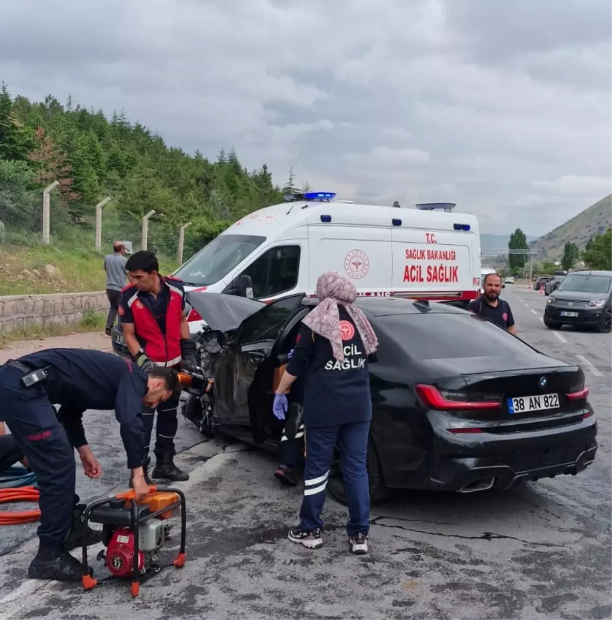 Kayseri'de Trafik Kazası: 2 Ölü, 1 Yaralı