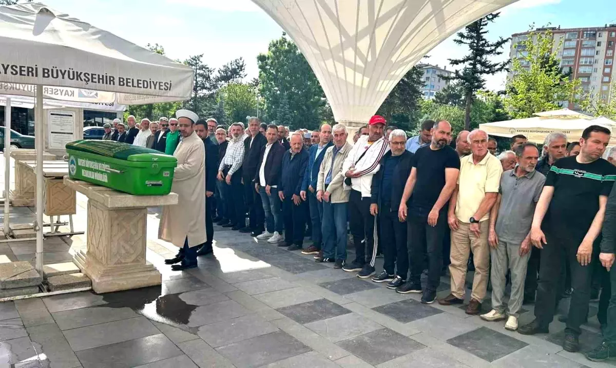 Ertuğrul Seçme'nin Babası vefat etti