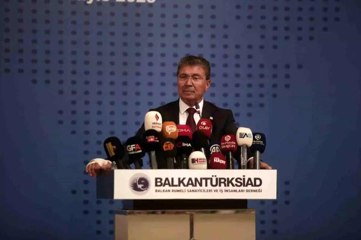 KKTC Başbakanı Ünal Üstel, Bursa'da Balkan Kökenli İş İnsanlarıyla Buluştu