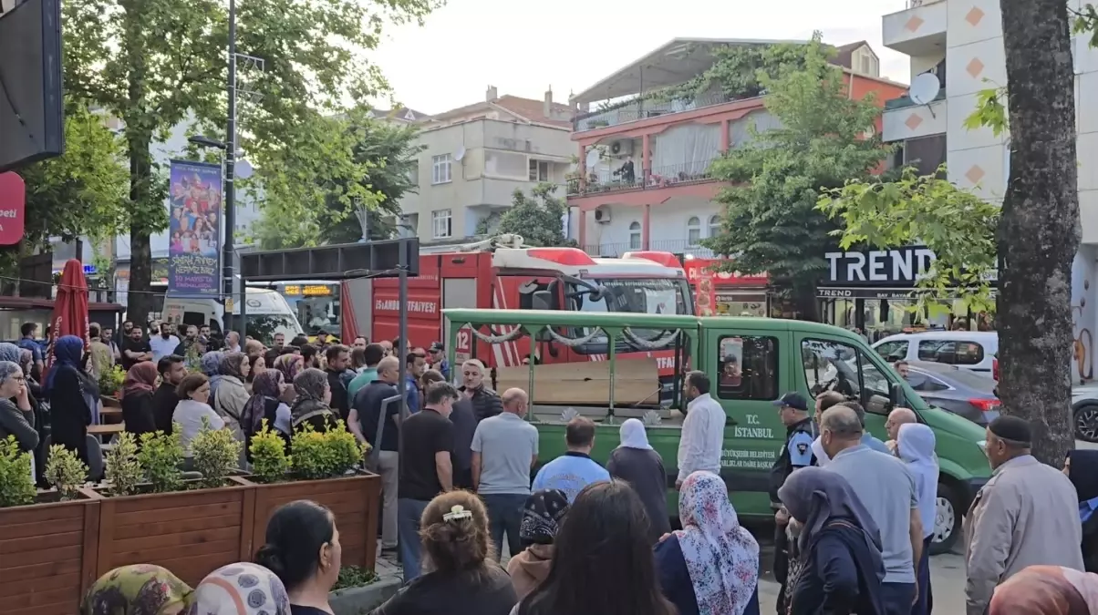 Çekmeköy'de yangın! 75 yaşındaki kadın hayatını kaybetti
