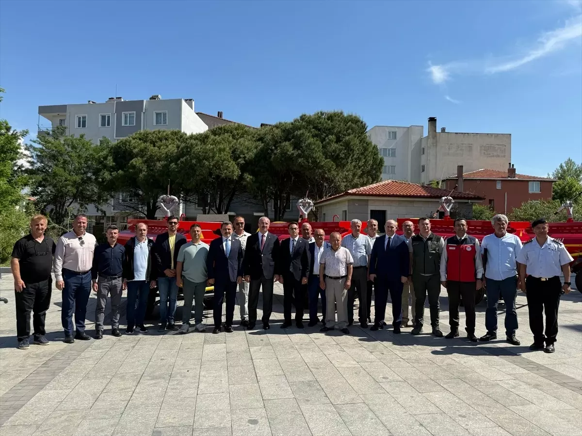 Eceabat'ta 10 İlk Müdahale Arazözü Dağıtımı