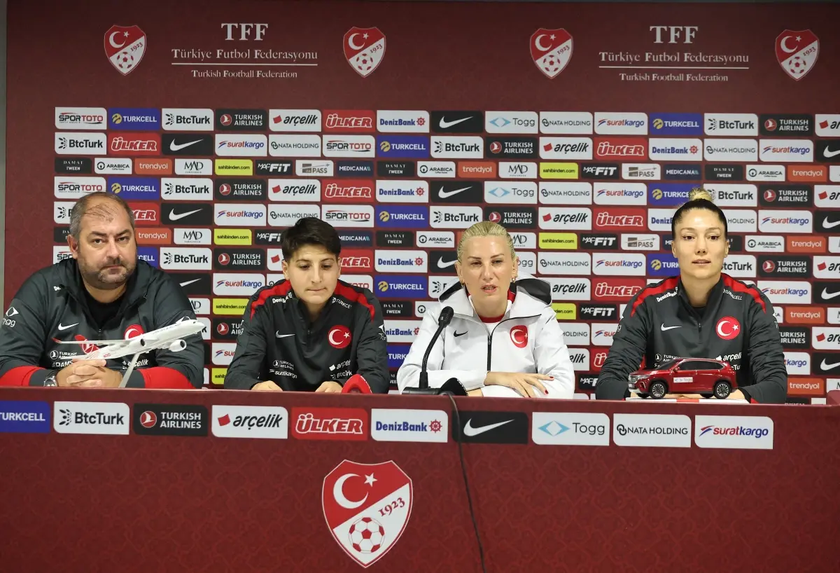 A Milliler İrlanda Maçına Hazırlanıyor