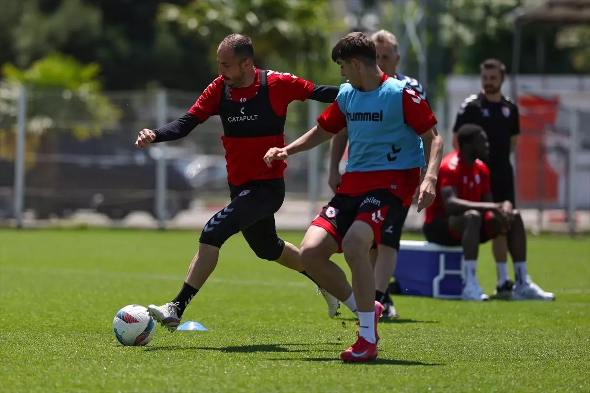 Samsunspor Hazırlıklara Devam Ediyor