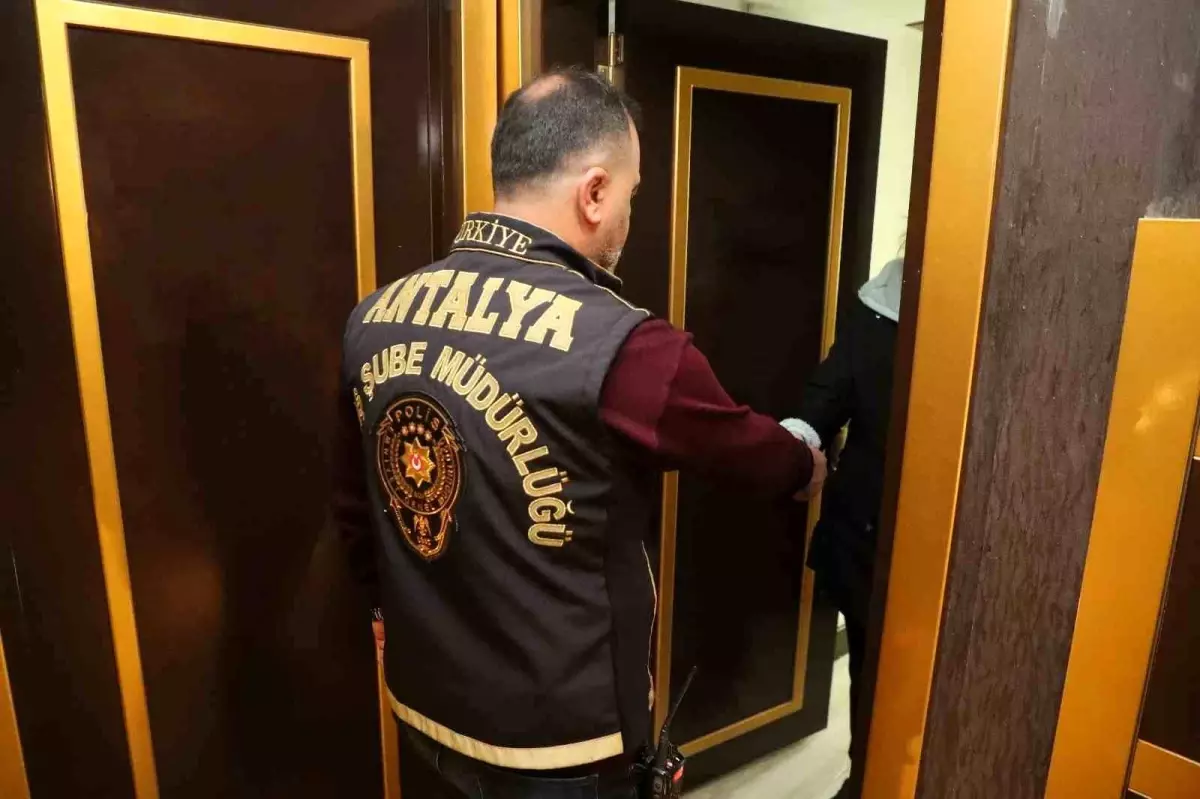 Antalya'da Günlük Konaklamalara Denetim
