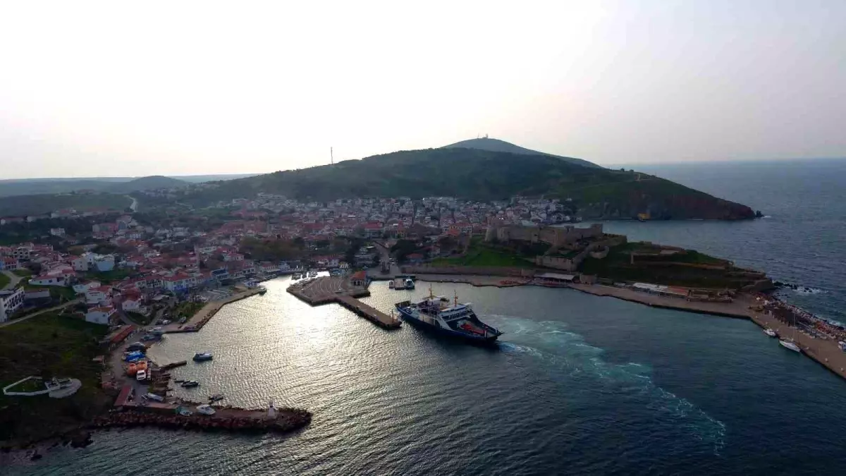 Bozcaada'da Bayram Yoğunluğu Bekleniyor