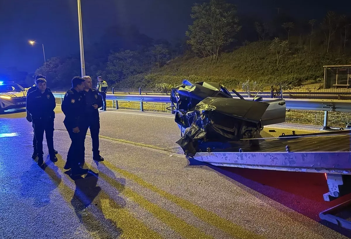 Bursa'da Trafik Kazası: Sürücü Ağır Yaralı