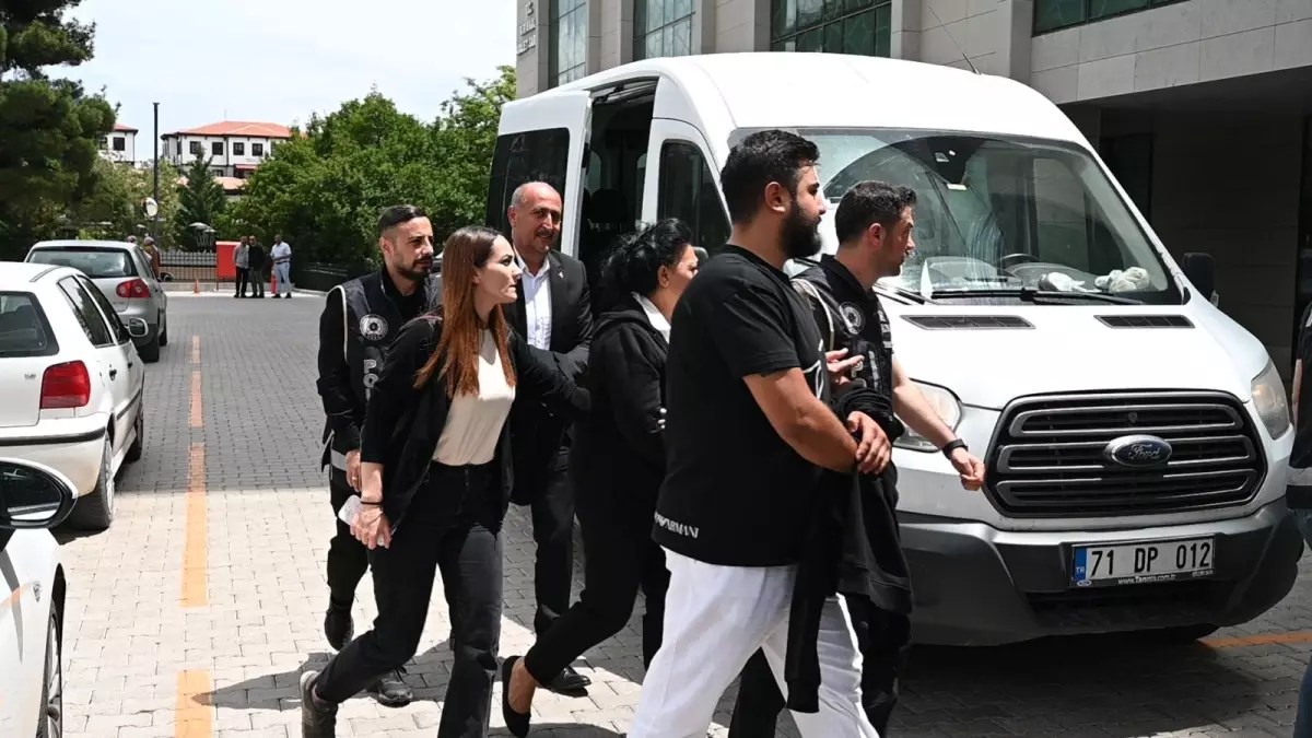 Kırıkkale'de İrtikap Operasyonu: 12 Gözaltı