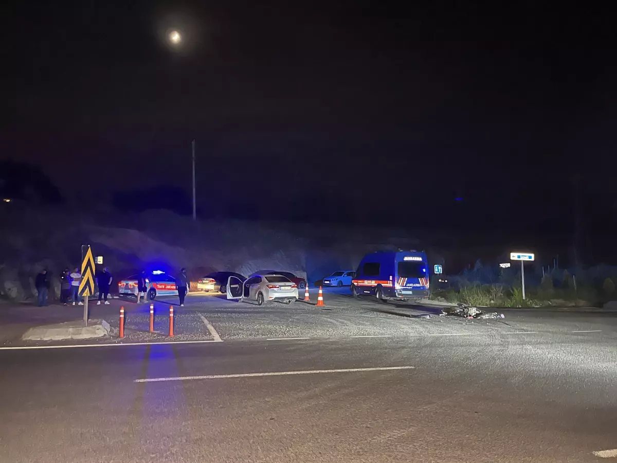 İzmit'te Kaza: 1 Ölü, 2 Yaralı